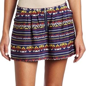 NWT Volcom Peer Pressure Skort (size 1)